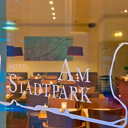 Am Stadtpark 3*